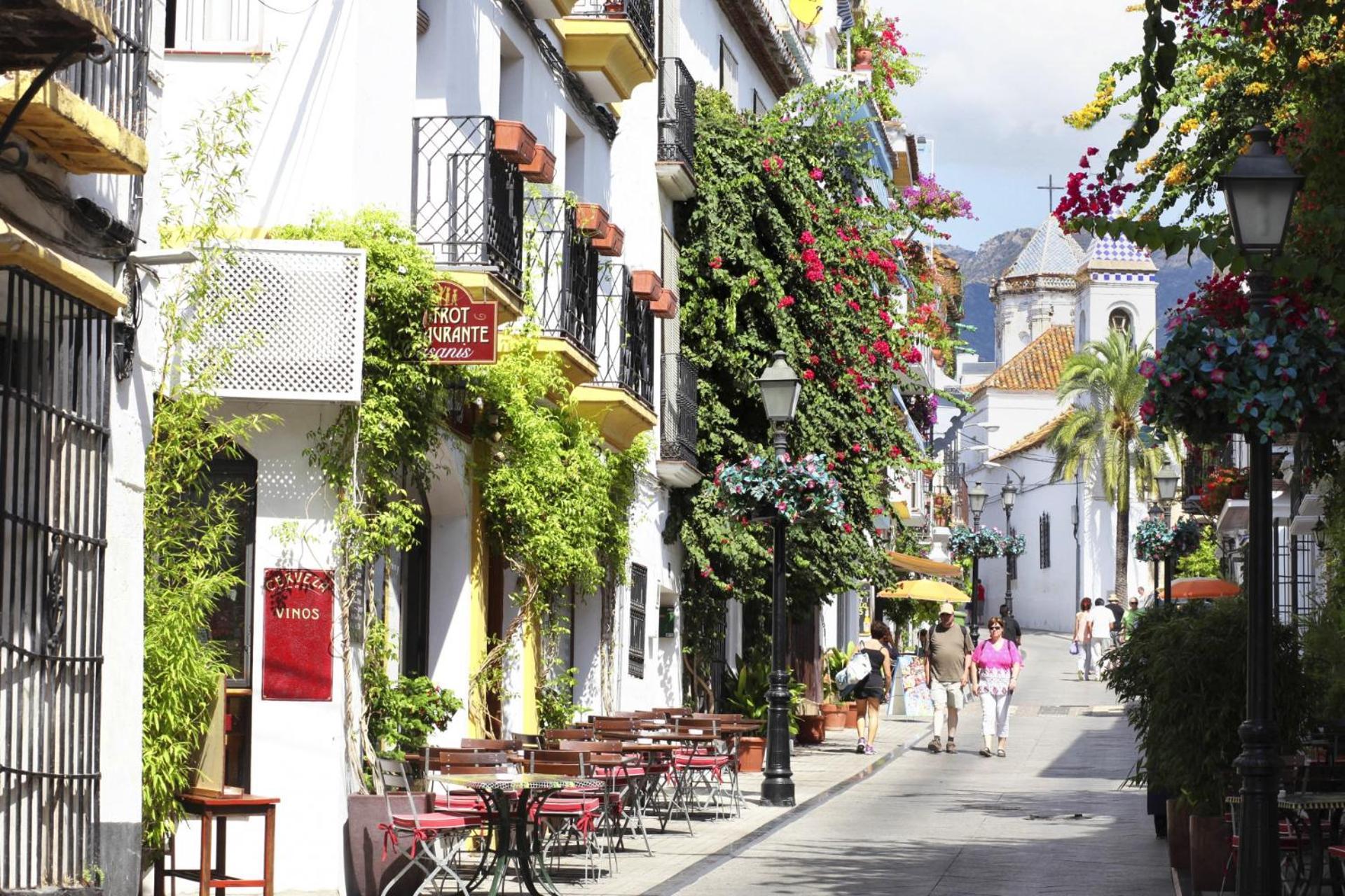 Seafront In Marbella With Pool And Garage Διαμέρισμα Εξωτερικό φωτογραφία